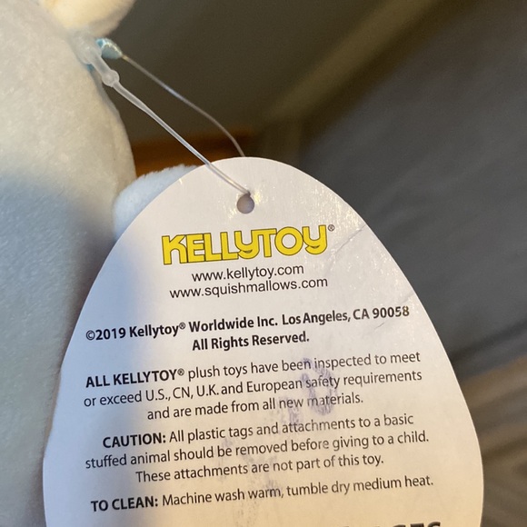 BRAND NEW SQUISHMALLOW DRAGON  5 YEAR 2019! NWT. SMOKE FREE HOME! - Picture 6 of 6